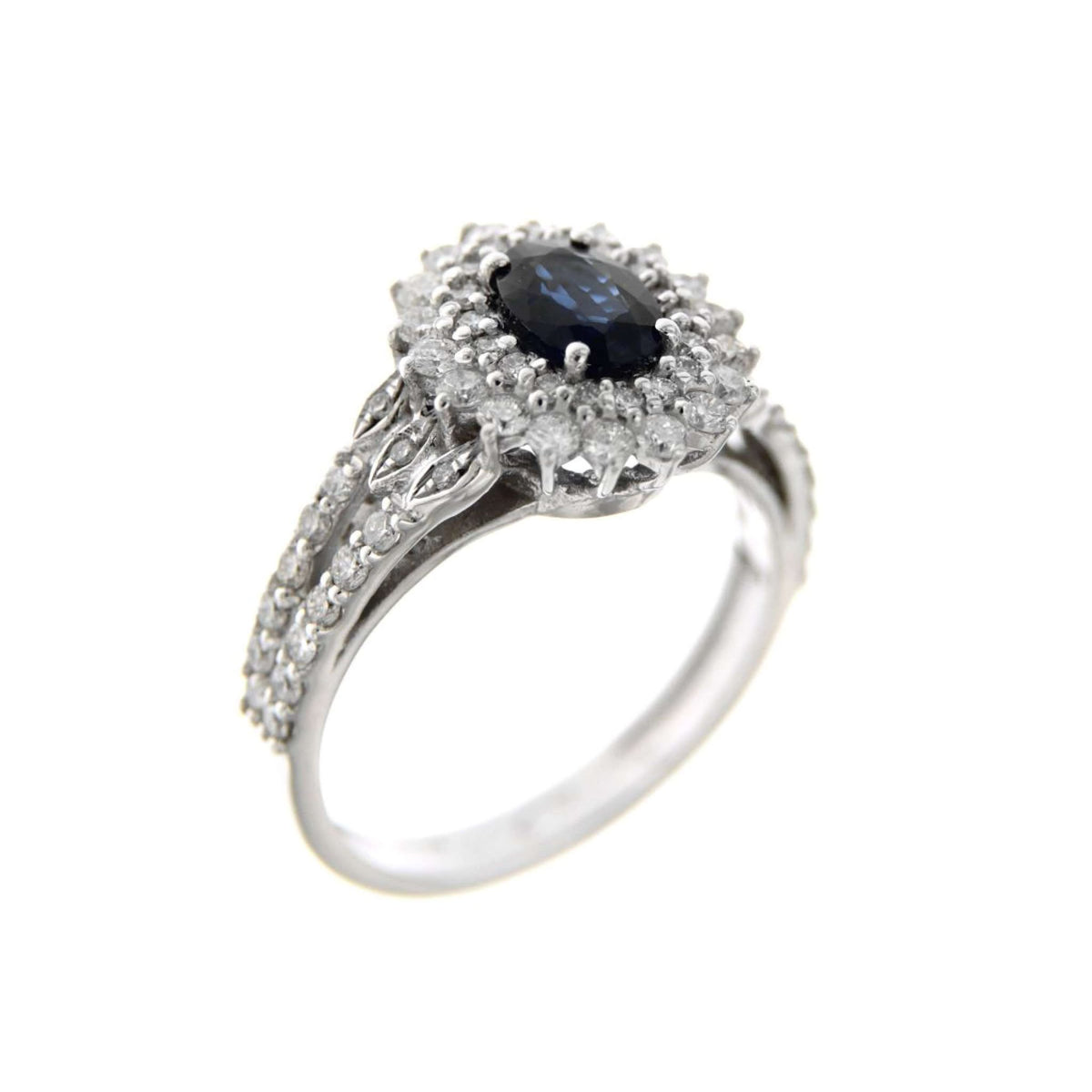 Anello con zaffiro blu